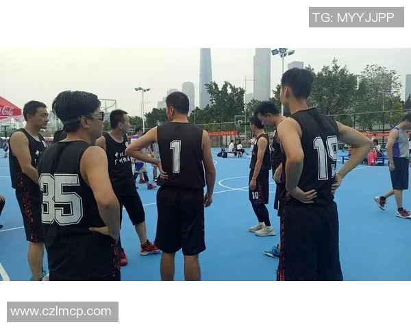 广州篮球队在锦标赛中的默契配合与战术执行分析